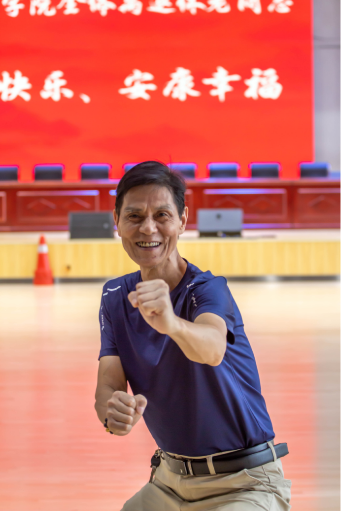 2025年新澳门原料免费