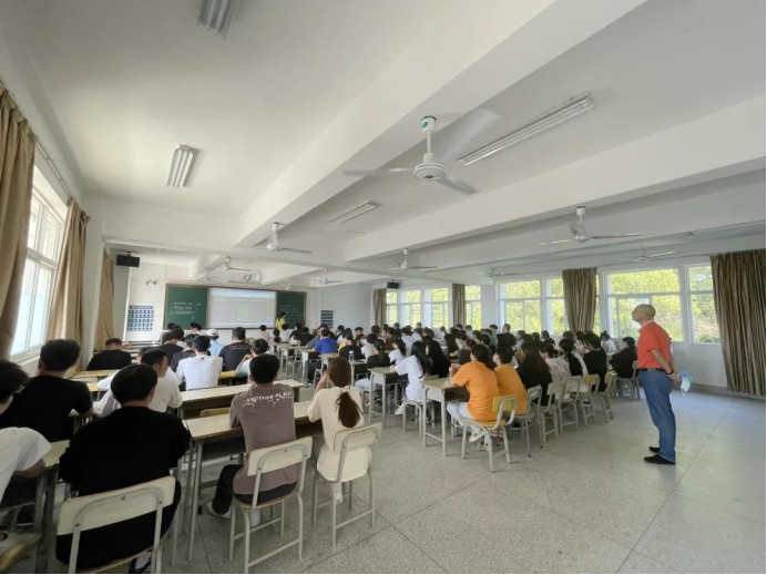 2025年新澳门原料免费