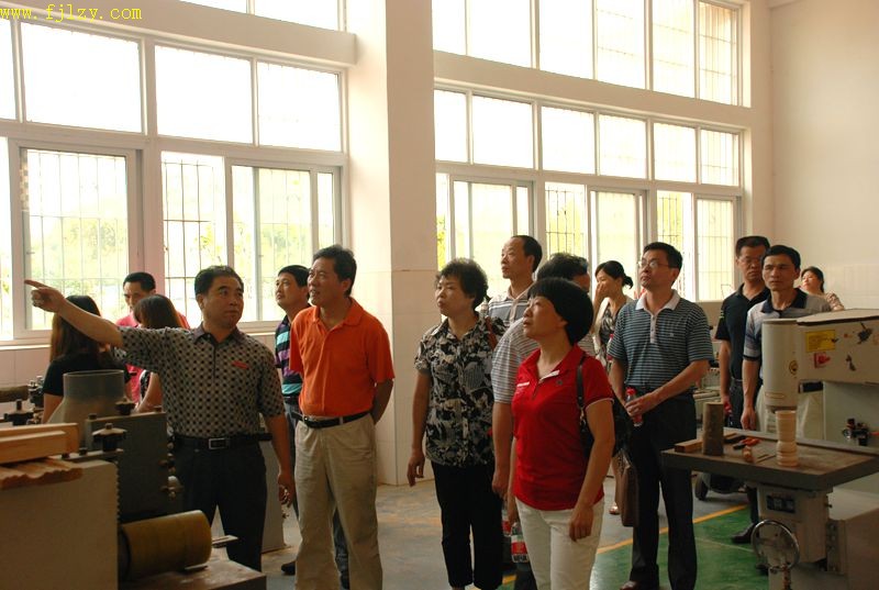 2025年新澳门原料免费