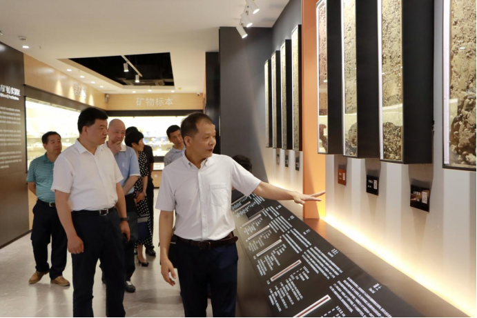 2025年新澳门原料免费 2025年新澳门原料免费