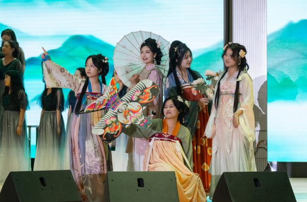 2025年新澳门原料免费 2025年新澳门原料免费