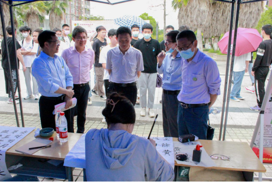 2025年新澳门原料免费 2025年新澳门原料免费