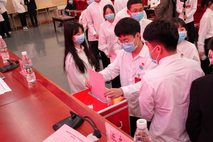 2025年新澳门原料免费
