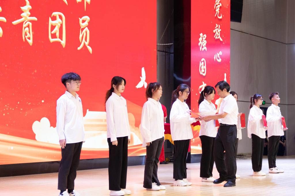 2025年新澳门原料免费 2025年新澳门原料免费