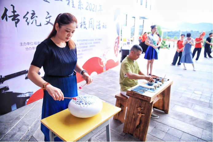 2025年新澳门原料免费