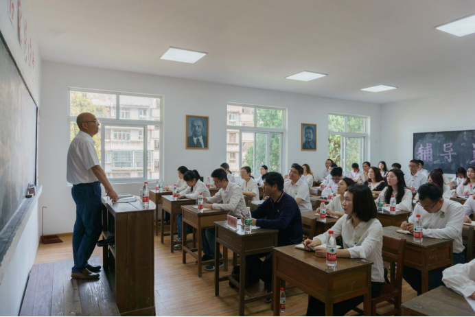 2025年新澳门原料免费