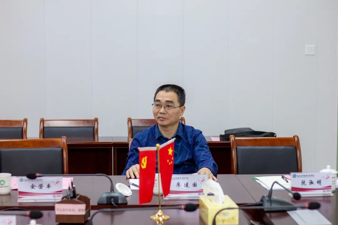 2025年新澳门原料免费 2025年新澳门原料免费