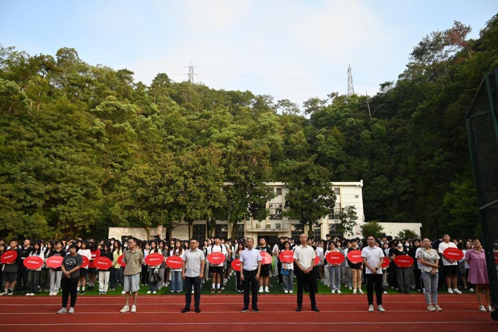 2025年新澳门原料免费