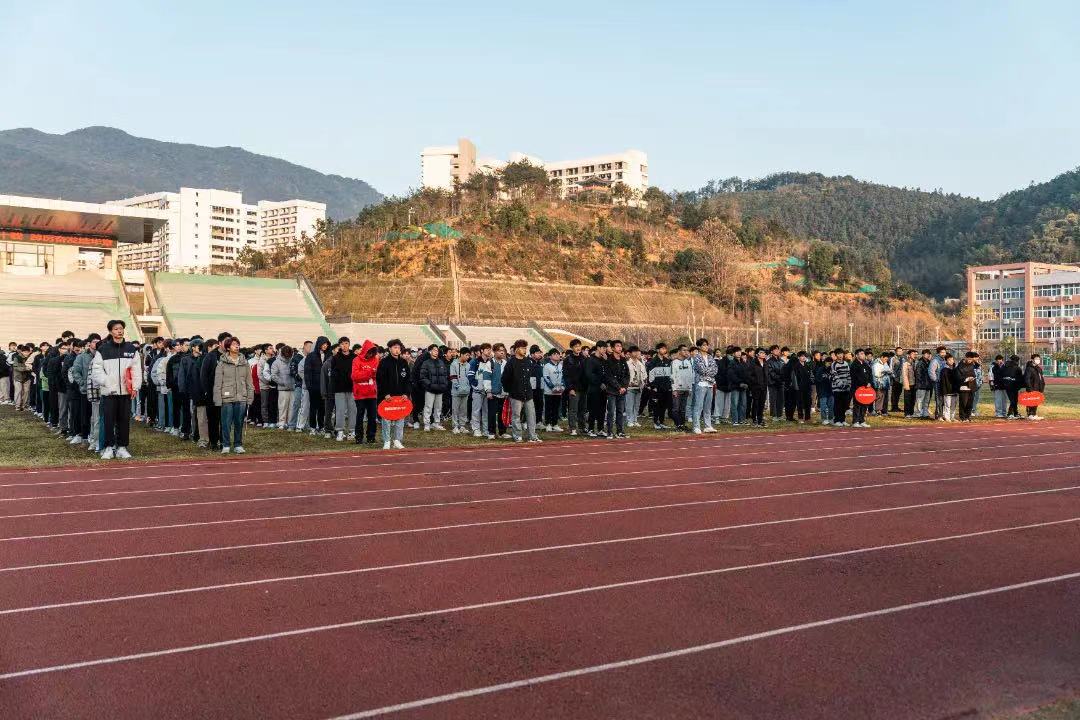 2025年新澳门原料免费