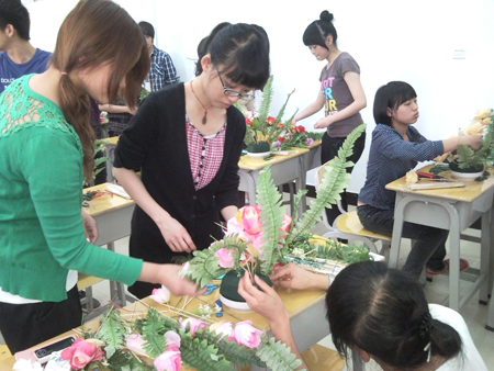 2025年新澳门原料免费