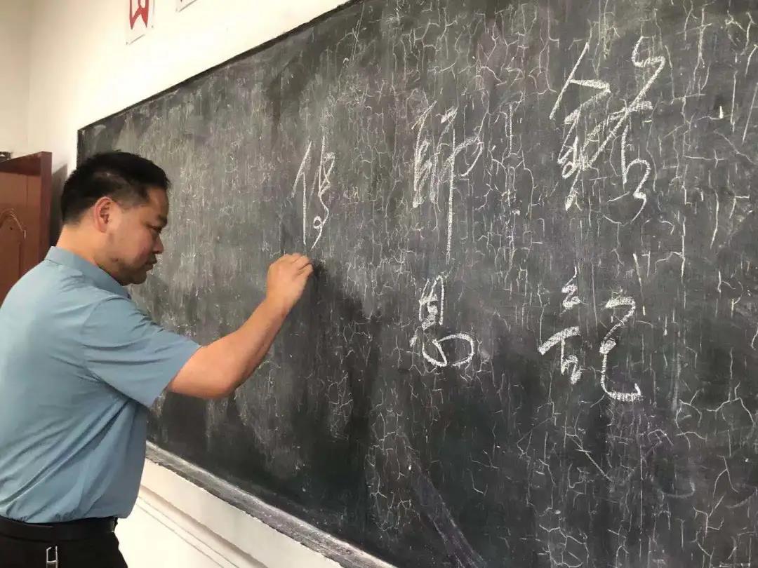2025年新澳门原料免费