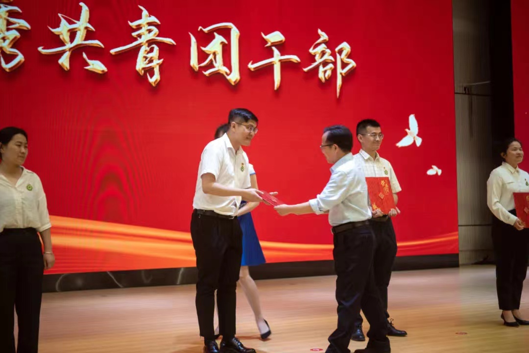 2025年新澳门原料免费