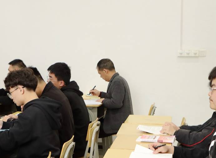 2025年新澳门原料免费