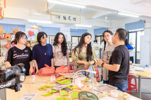 2025年新澳门原料免费 2025年新澳门原料免费