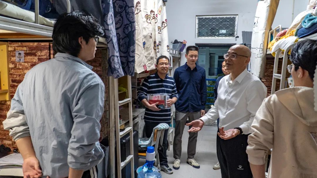 2025年新澳门原料免费